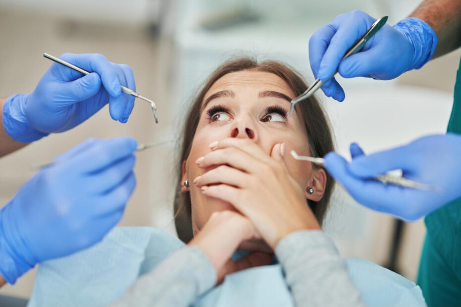 Strach przed dentystą – jak go przełamać i znaleźć gabinet, w którym poczujesz się komfortowo?